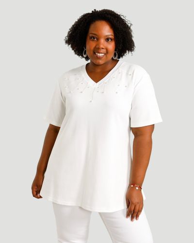 Plussize T-Shirt mit V-Ausschnitt und Perlen-Details